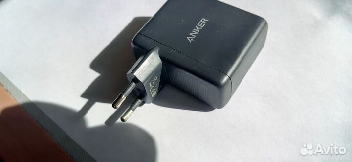 Сетевое зарядное устройство Anker PowerPort Nano 2