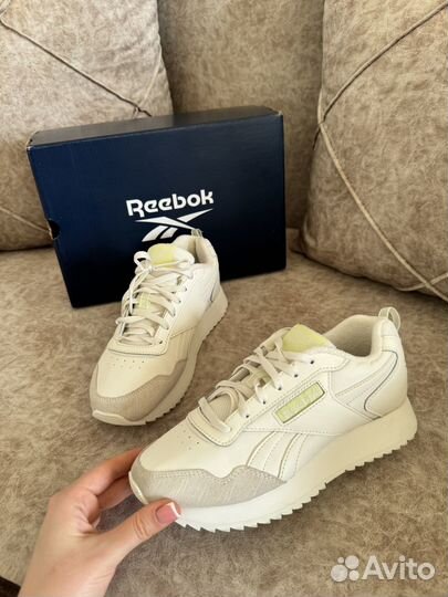 Кроссовки reebok женские 36-37