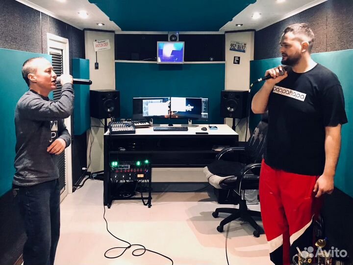 Запись песни. Студия звукозаписи в Челябинске