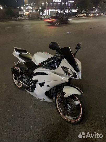 Yamaha r6