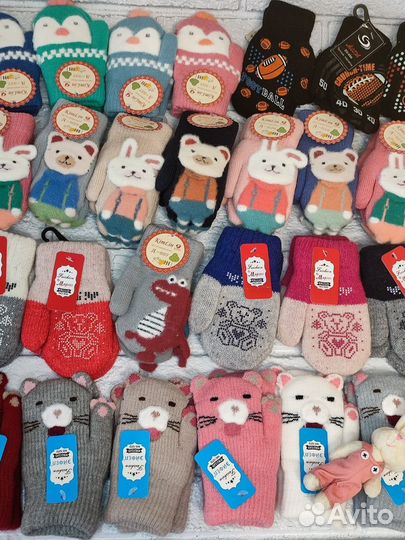 Перчатки и варежки детские в ассортименте новые