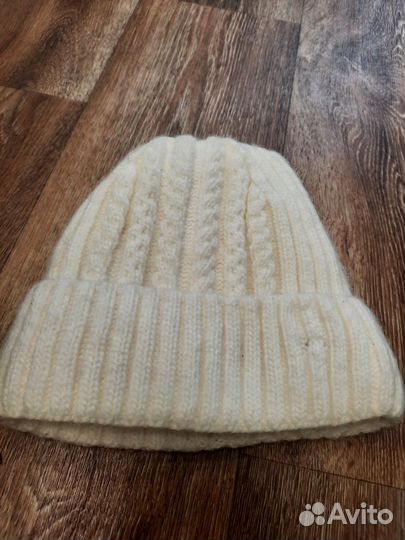 Шапка для девочки новая