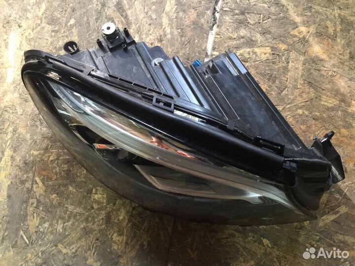 Мерседес GLE 166 фара