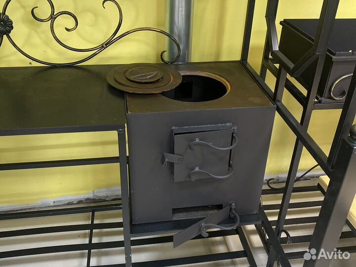 Мангал с печью под казан и крышей