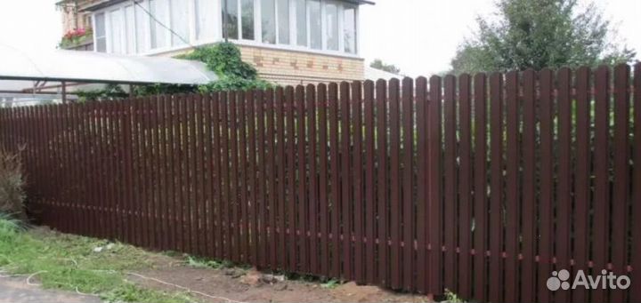 Забор из евроштакетника 50 метров