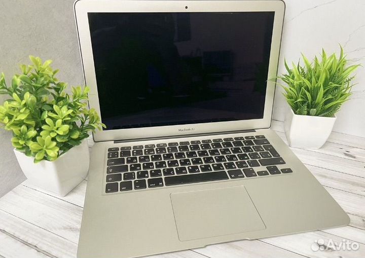 Apple Macbok air 13 2011