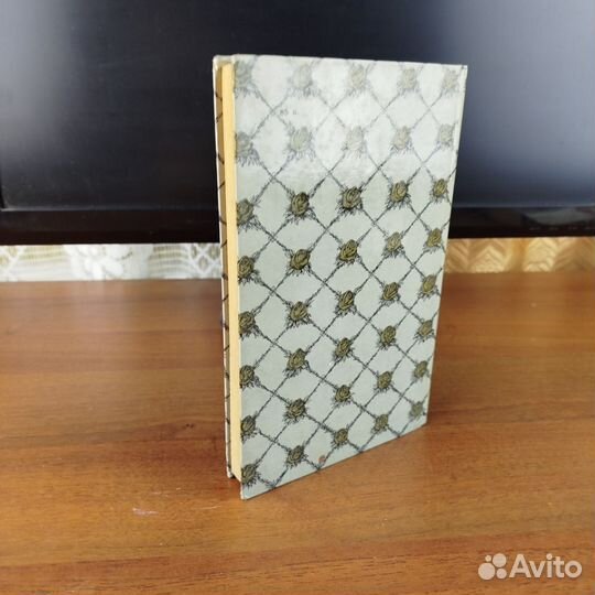 Василий Жуковский. Баллады и стихи. 1989г