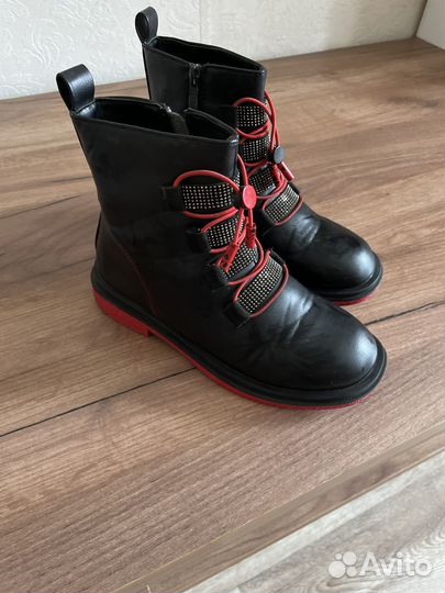 Ботинки демисезонные