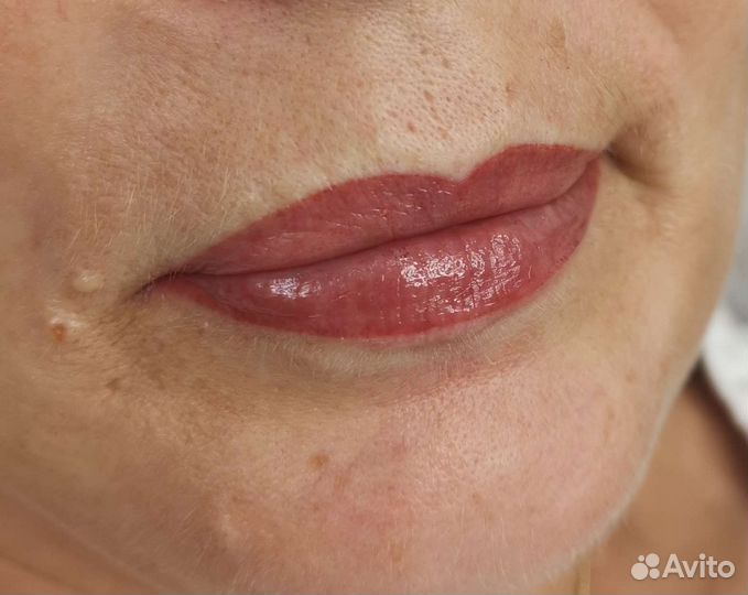 Долговременный макияж бровей, глаз, губ