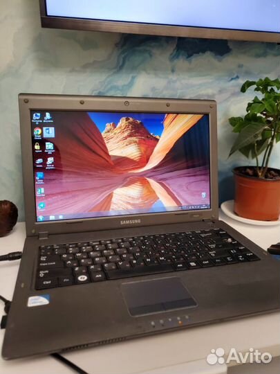 Ноутбук Samsung