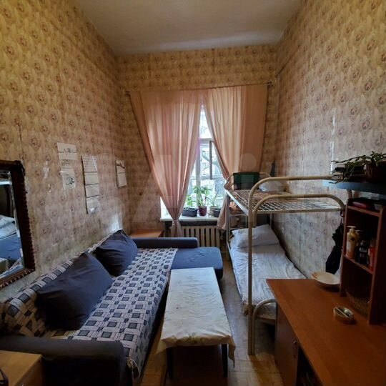 Комната 13 м² в 1-к., 3/4 эт.