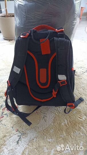 Школьный рюкзак