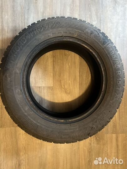 Gislaved NordFrost 100 195/55 R15 90T