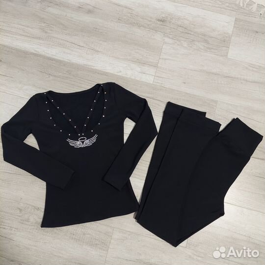 Костюм для фигурного катания