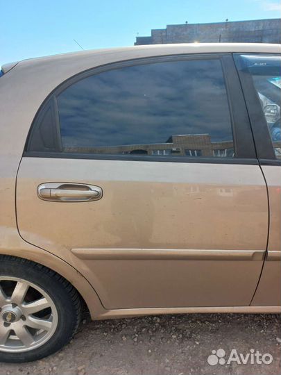 Дверь задняя правая Chevrolet Lacetti седан