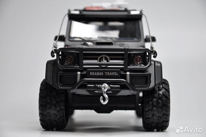 Модель автомобиля Brabus 550 Adventure 4x4 металл