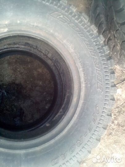 Goodyear Wrangler AT 275/85 R16