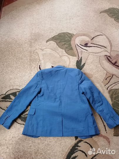 Пиджак на мальчика 7-8 лет