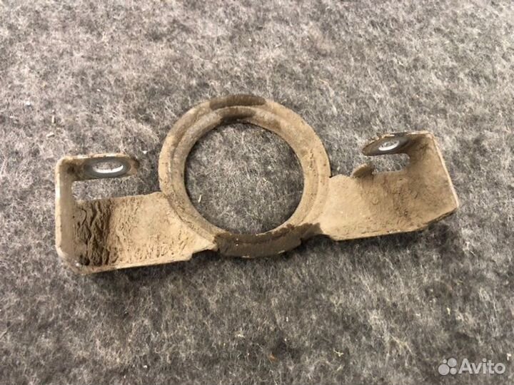 Кронштейн привода Ford Focus 2 седан 2.0 2005