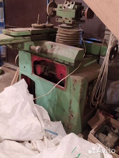 Станок универсально-заточной 3В642