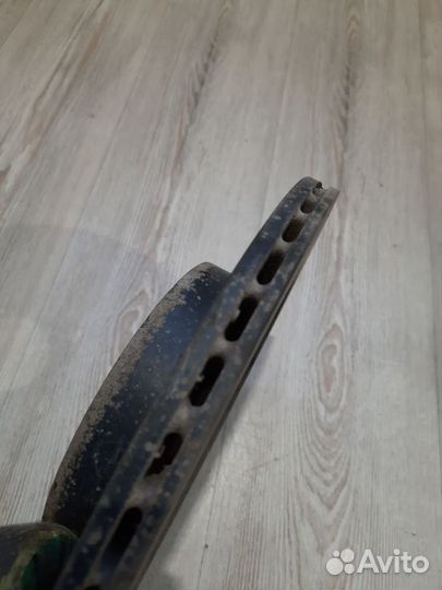 Тормозной диск задний Nissan X-trail T32