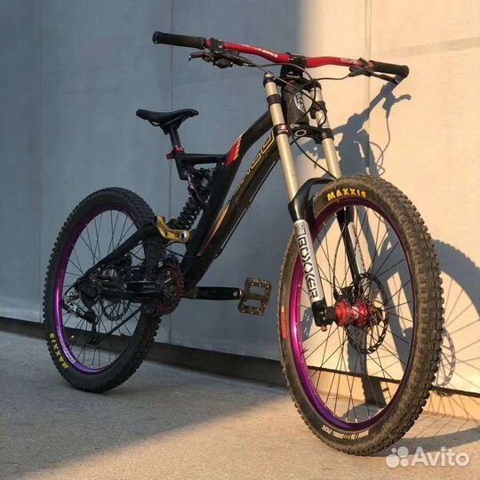 Вилка rock shox boxxer 32