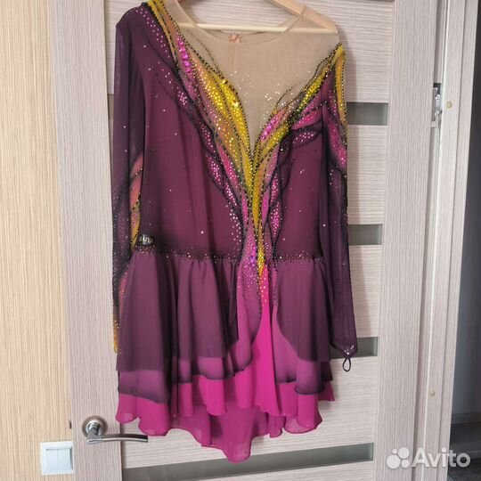 Платье для фигурного катания