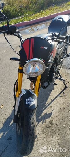 Продам Cobra SRM 250