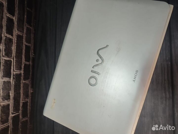 Sony vaio sve151d11v