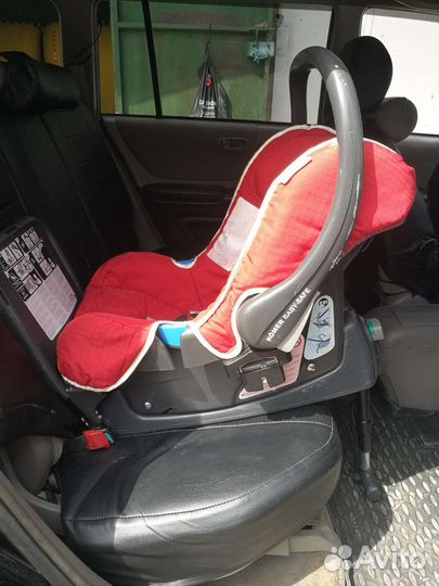 Автомобильная люлька romer + база isofix
