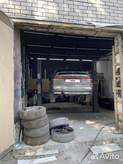 Subaru Legacy 2.5 AT, 1998, 260 000 км