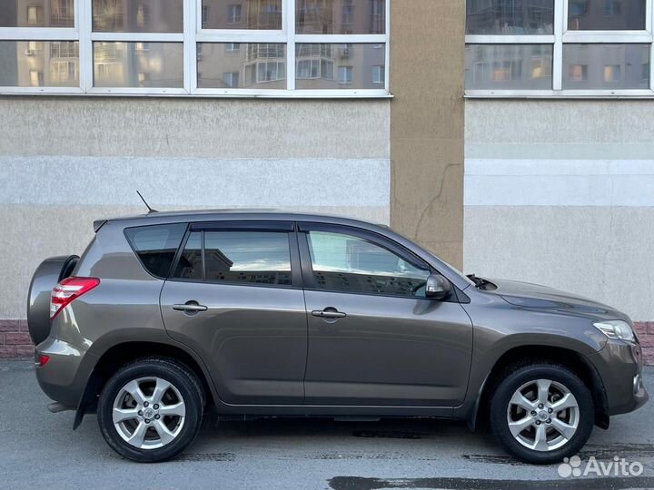 Toyota RAV4 2.0 CVT, 2011, 185 000 км