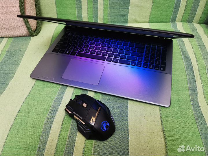 Игровой Asus 12 гигов, 2 видюхи, на Intel i3 4 ядр