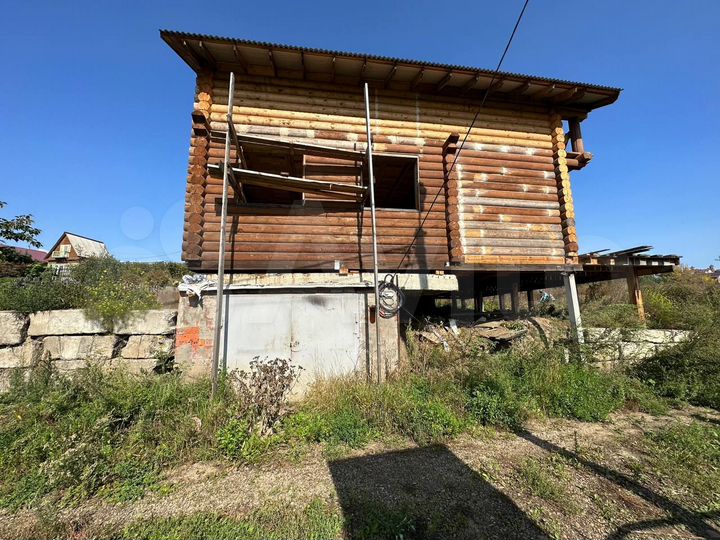 Коттедж 200 м² на участке 4 сот.