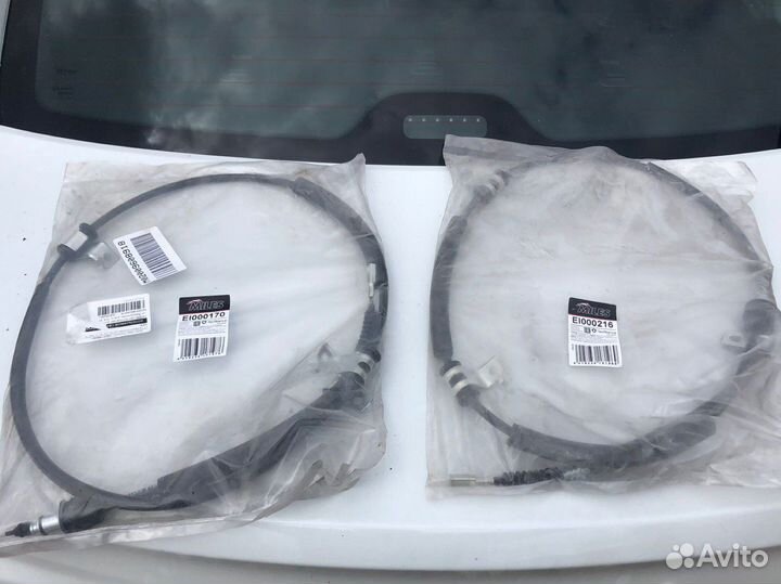 Трос стояночного тормоза Kia Ceed