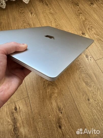 Игровой ноутбук Apple MacBook Pro 15