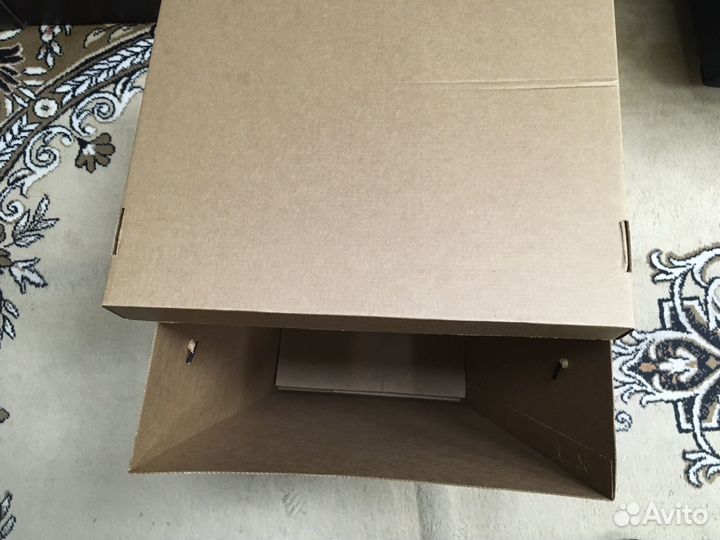 Переноска короб с ручками цветы упаковка картон