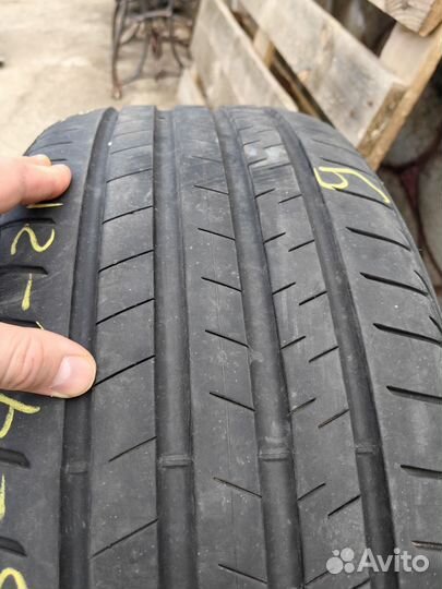 Bridgestone Alenza 001 245/40 R21