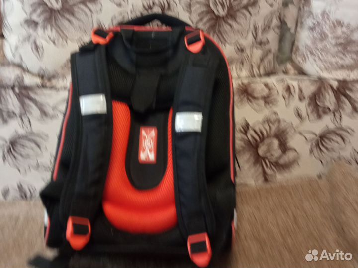 Школьный рюкзак