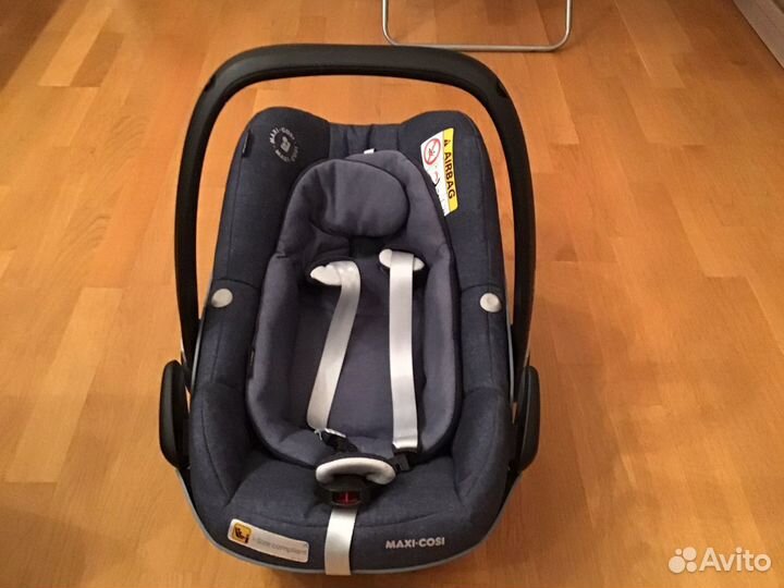 Детское автокресло-люлька Maxi Cosi