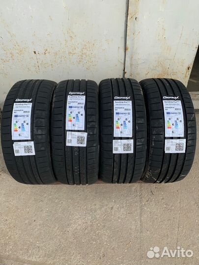 Gripmax SureGrip Pro Sport 235/45 R18