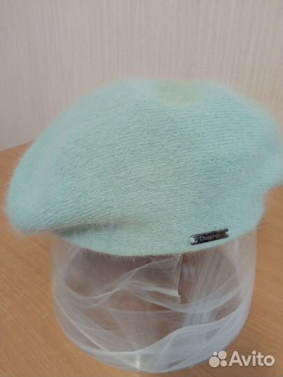 Берет женский зимний