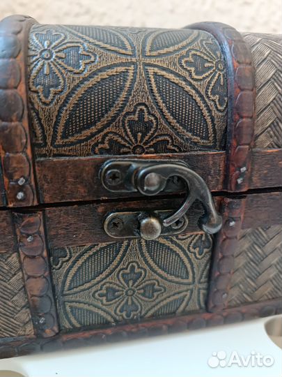 Сундук под старину