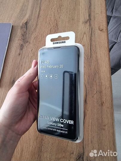 Новый Чехол Galaxy S10e