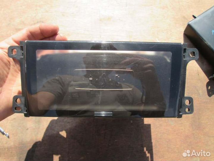 Бардачок Toyota Ist NCP65 1NZ-FE 2004/5