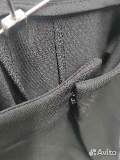 Новые женские классические брюки 44р