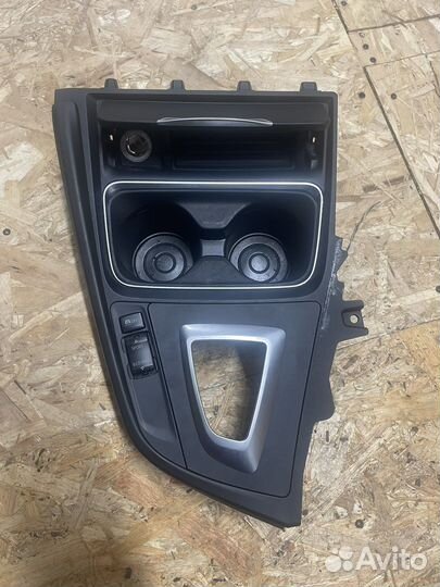 Накладка центральной консоли