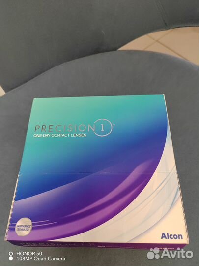 Ежедневные контактные линзы