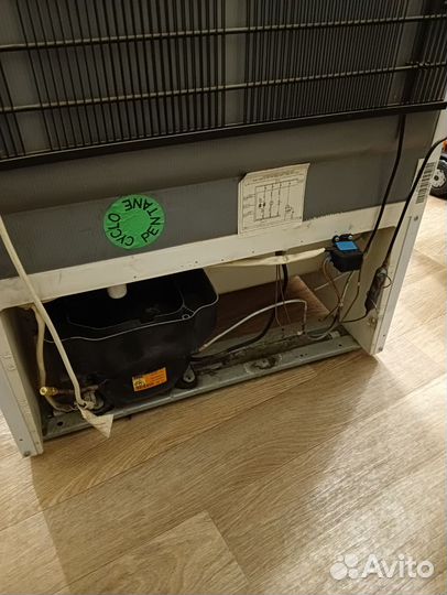 Холодильник на запчасти