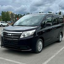 Toyota Noah 1.8 CVT, 2015, 80 000 км, с пробегом, цена 1 950 000 руб.